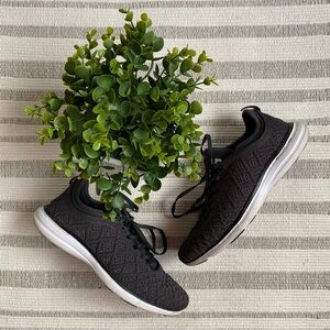 APL Techloom Phantom Athletic Shoes